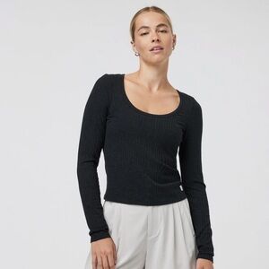 Vuori Long Sleeve Plie Top